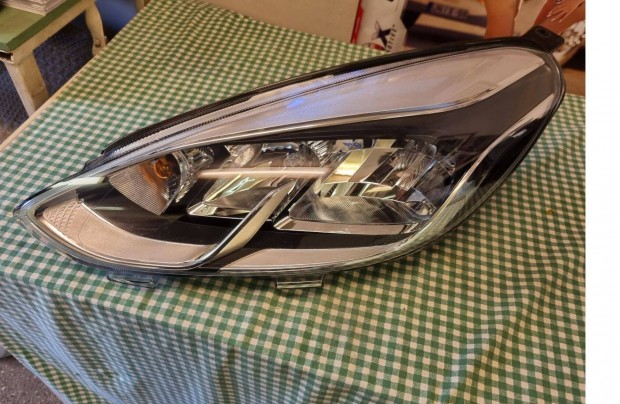 Ford Fiesta 2018-2022 Bal első fényszóró L1BB-13E015-A