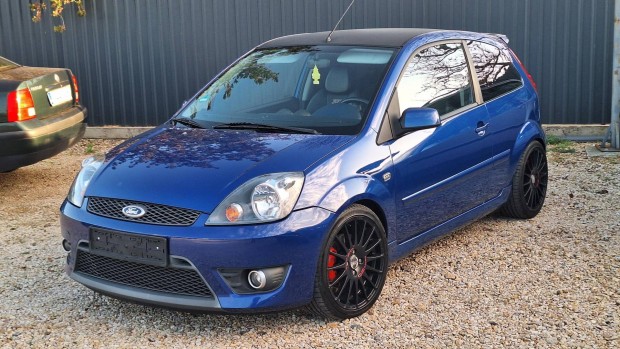 Ford Fiesta 2.0 ST 150 Megkmlt llapotban. er...