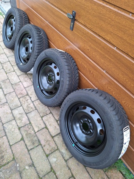 Ford Fiesta 4x108 15" j tli kerk