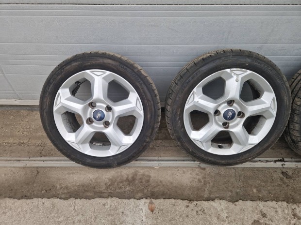 Ford Fiesta Gy�ri 15col alufelni + gumi 