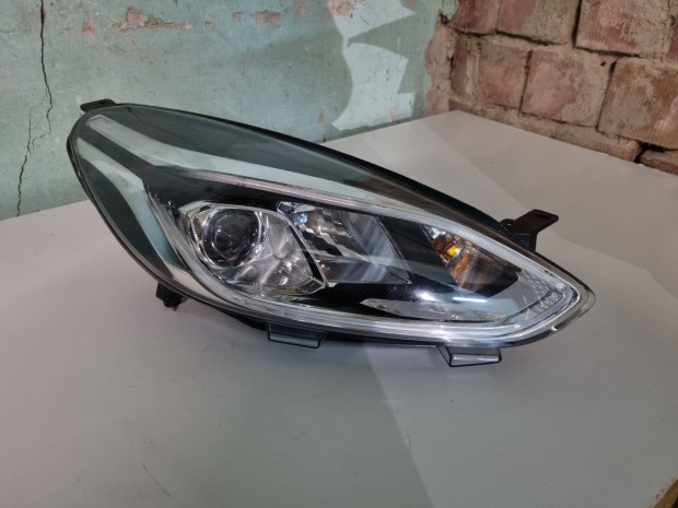 Ford Fiesta Jobb els fnyszr lmpa L1BB-13E014-CD