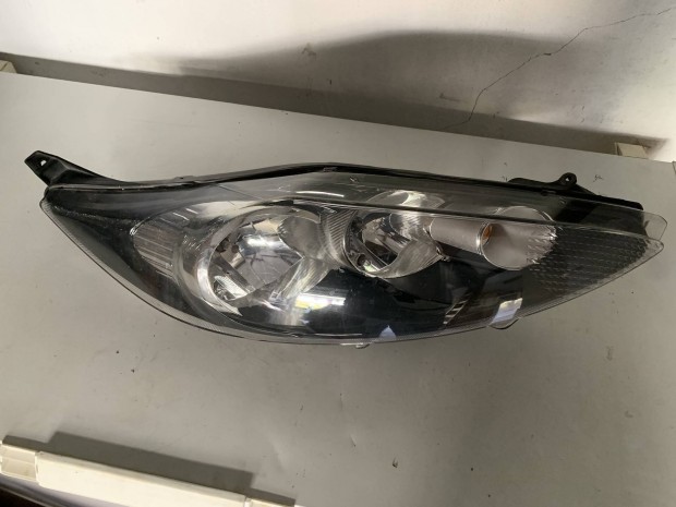 Ford Fiesta Jobb els� l�mpa