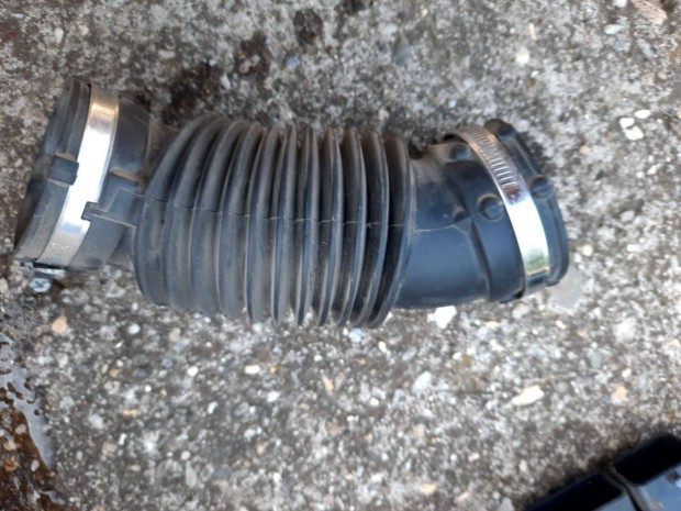 Ford Fiesta Levegőcső Benzineshez!