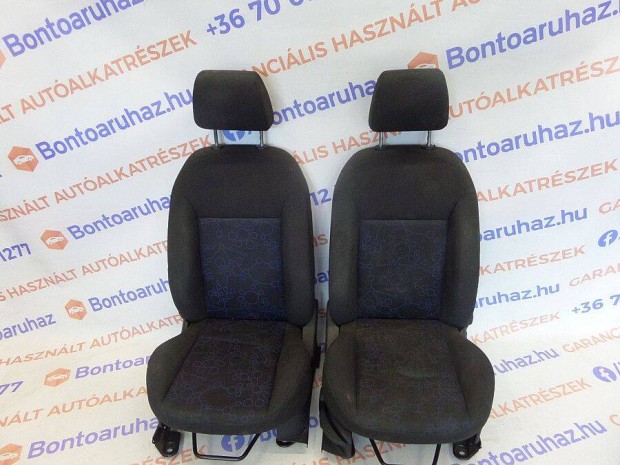 Ford Fiesta MK6 Eladó gyári, bontott 5 ajtó ülés szett jó állapotú