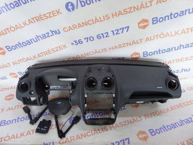 Ford Fiesta MK6 Eladó gyári, bontott műszerfal, légzsákszett Airbag