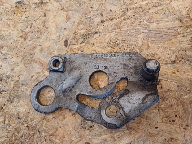 Ford Fiesta MK6 (2008-2017)  1.4Tdci Diesel Tartókonzol