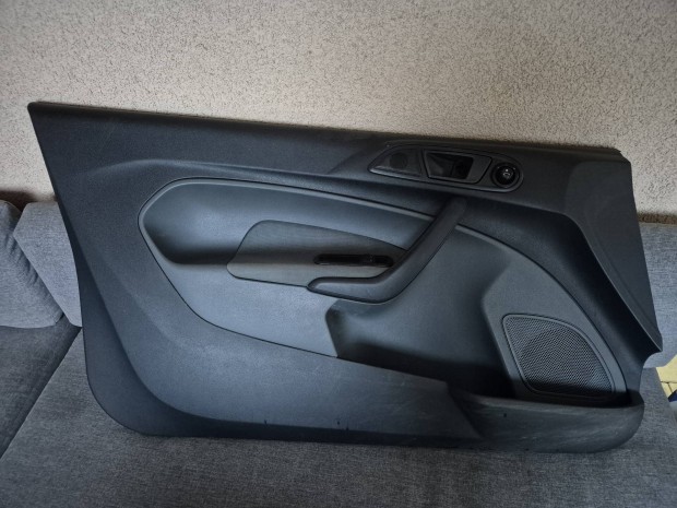 Ford Fiesta MK7 3 ajtós bal első ajtókárpit