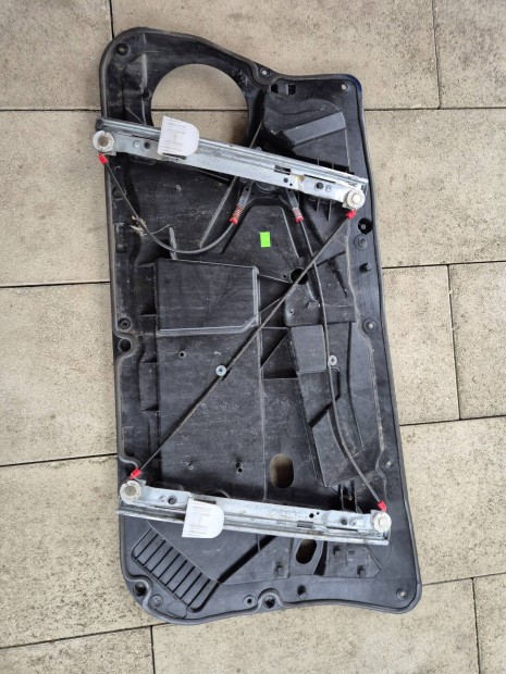 Ford Fiesta MK7 3 ajtós bel első ablakemelő