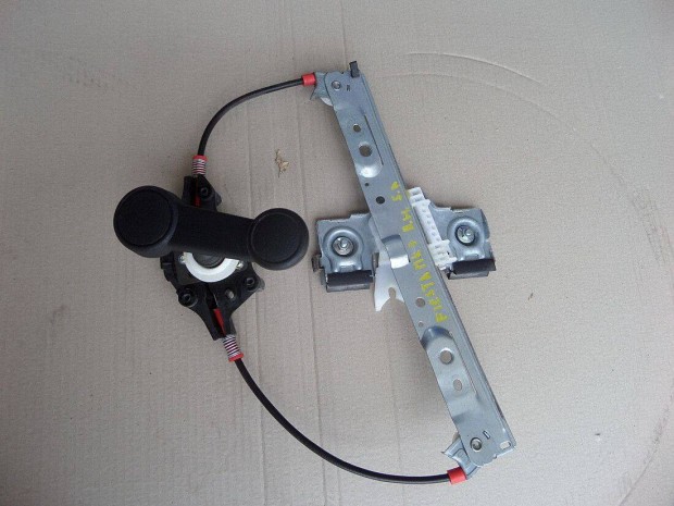 Ford Fiesta MK7 5 ajtós bal hátsó ajtó, ablakemelő szerkezet, manuális