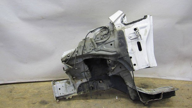 Ford Fiesta MK7 Eladó gyári, bontott bal első negyed nyúlvánnyal