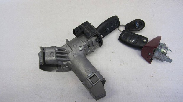 Ford Fiesta MK7 Eladó gyári, bontott gyujtáskapcsoló kulccsal , ajtózá