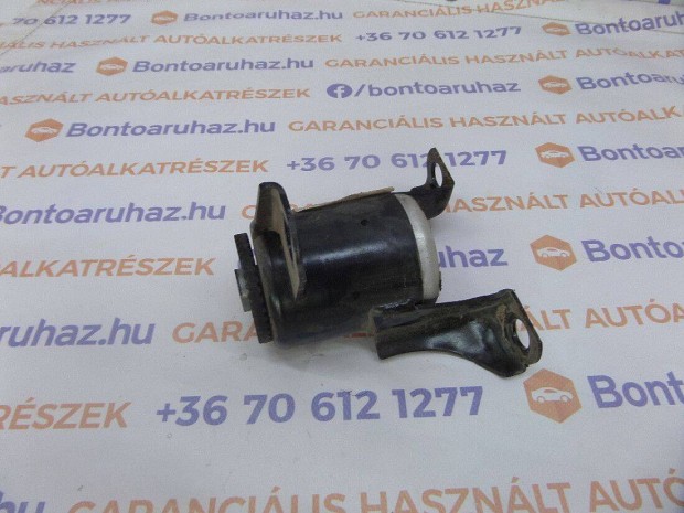 Ford Fiesta MK7 Eladó gyári bontott 1,4d jobb motortartó bak