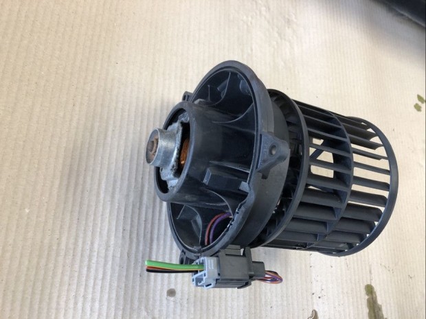 Ford Fiesta Mk5 (2001-2008) F�t�motor