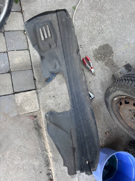 Ford Fiesta Mk5 bal els dobbett