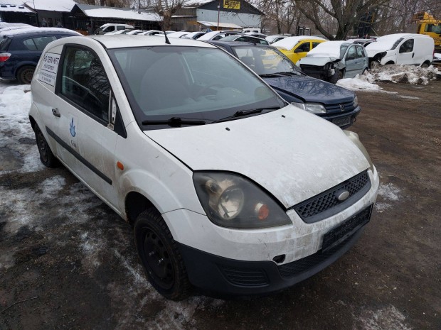 Ford Fiesta Mk6 facelift karossz�ria elemei feh�r