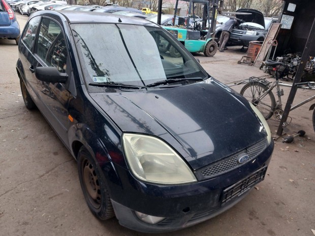 Ford Fiesta Mk6 karossz�ria elemei