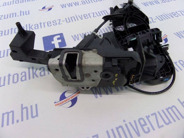 Ford Fiesta Mk8 Jobb első ajtózár, bontott,