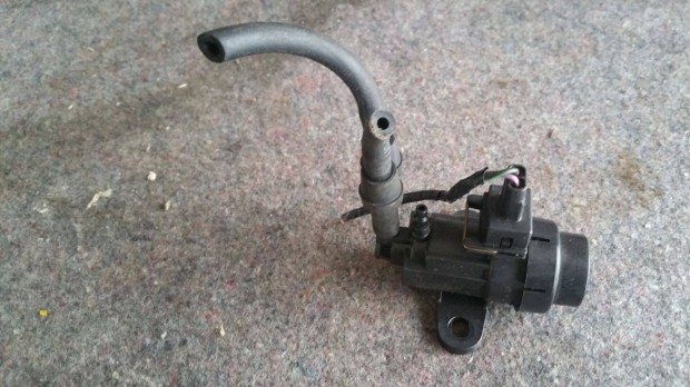 Ford Fiesta Mondeo elektromos vkuumszelep
