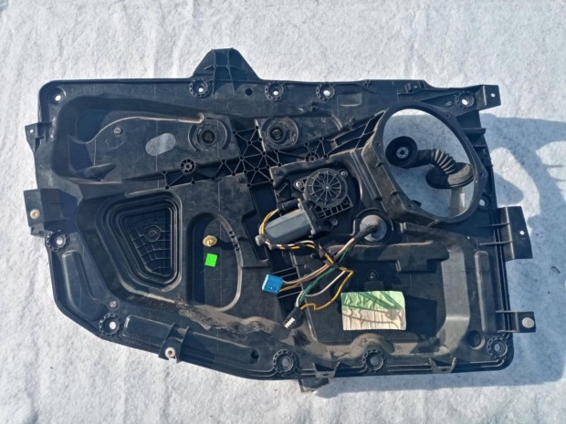 Ford Fiesta V Bal els� elektromos ablakemel� szerkezet