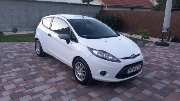 Ford Fiesta Van 1.4 TDCi Ambiente EURO5 Klma!...