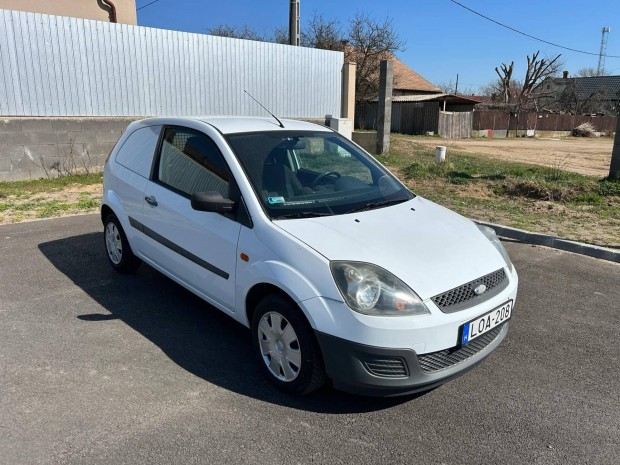 Ford Fiesta Van 1.4 TDCi Klímás Kisteherautó