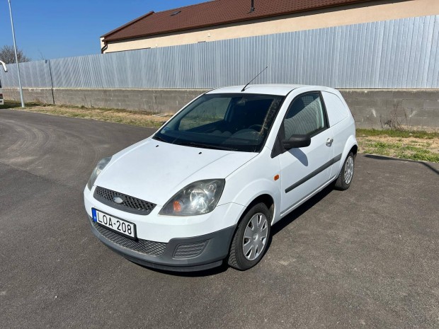 Ford Fiesta Van 1.4 TDCi Klímás Kisteherautó