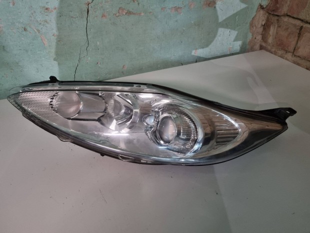 Ford Fiesta (2008-2012) Bal első fényszóró 8A61-13W030-CG
