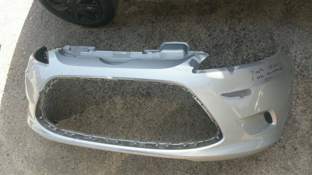 Ford Fiesta első lökhárító (2008-2012)