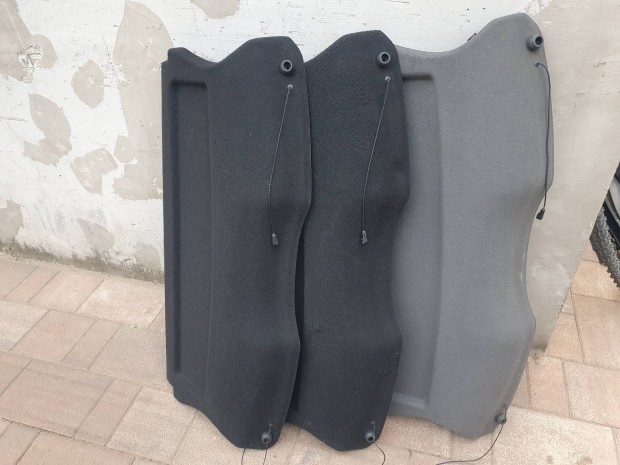 Ford Fiesta kalaptart� 02-08-ig.