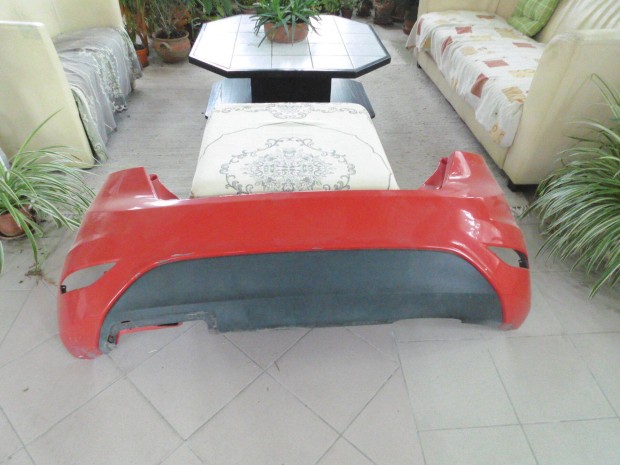 Ford Fiesta l�kh�r�t� elad�