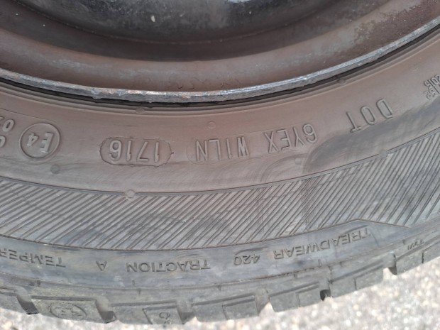 Ford Fiesta mk5 ac�lfelni ny�rigumi 