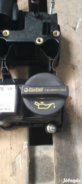 Ford Fiesta mk7 Ford Focus MK3 olajbetlt sapka 1.0i