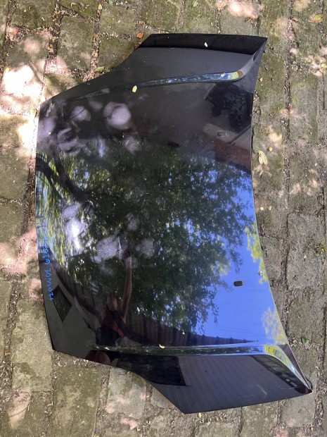Ford Fiesta motorháztető