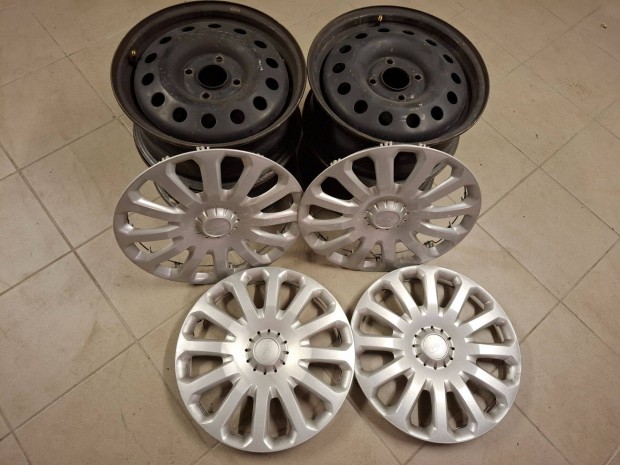 Ford Fiesztra val lemezfelni s a lemezfelnire val disztrcsa