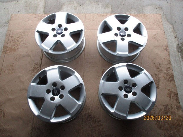 Ford-Focus 15-colos gy�ri alufelni