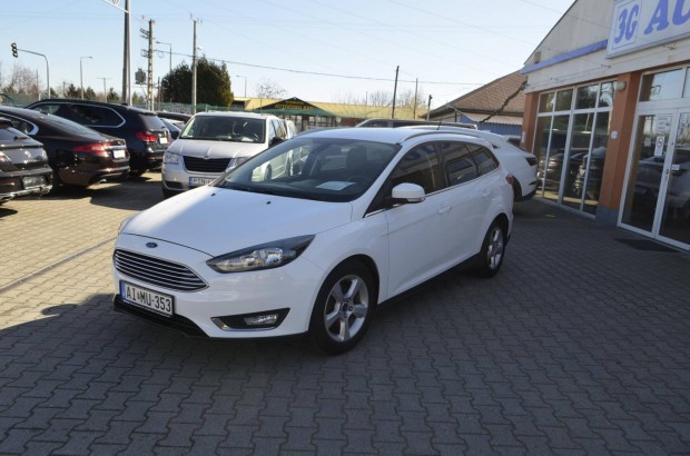 Ford Focus 1.0 Ecoboost Titanium S S ! 186.724...