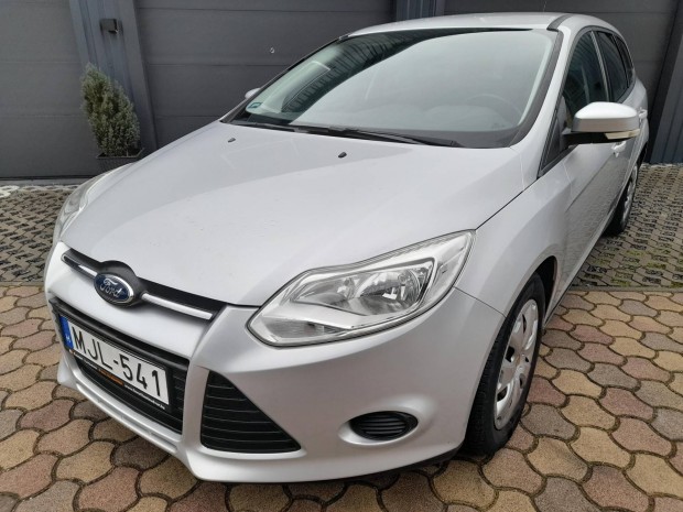 Ford Focus 1.0 Ecoboost Trend 1 v Ajndk Telj...