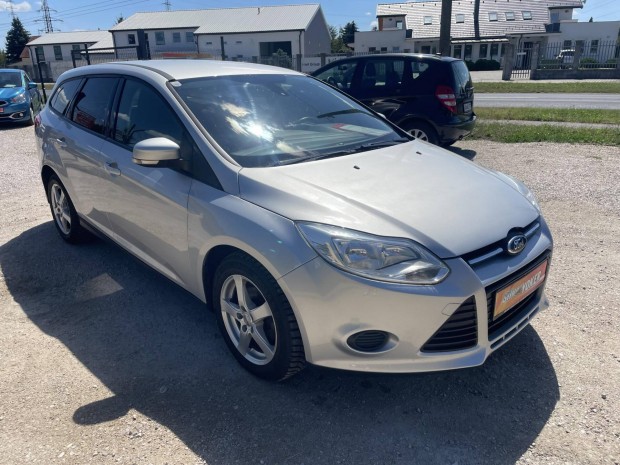Ford Focus 1.0 Ecoboost Trend Vezetett Szervizk...