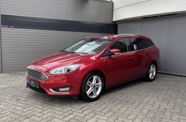 Ford Focus 1.0 Gtdi Ecoboost Titanium Garancival!
