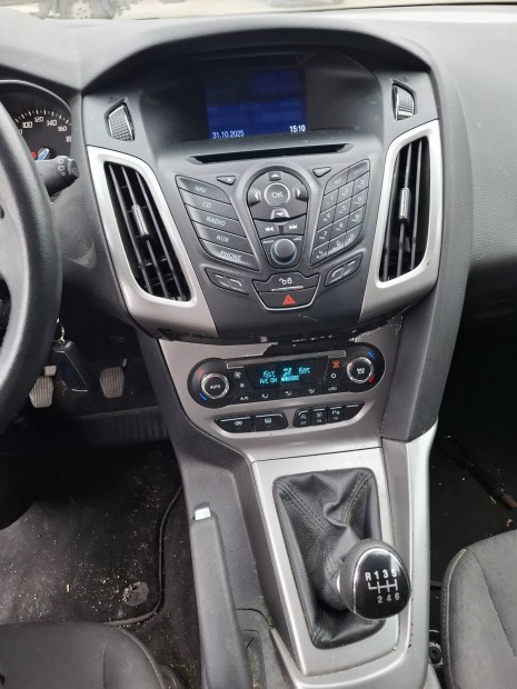 Ford Focus 1.0 ecoboost 2014 vjratu elad