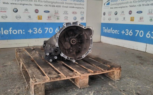 Ford Focus 1,4B 16V, 3M5R-7002 NF bontott vlt