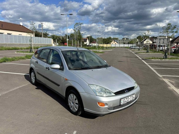 Ford Focus 1.4 Ambiente