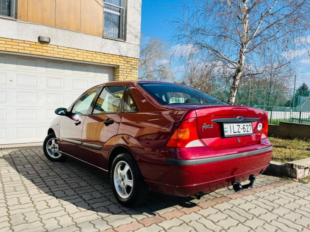 Ford Focus 1.4 Ambiente Friss Műszaki!!!