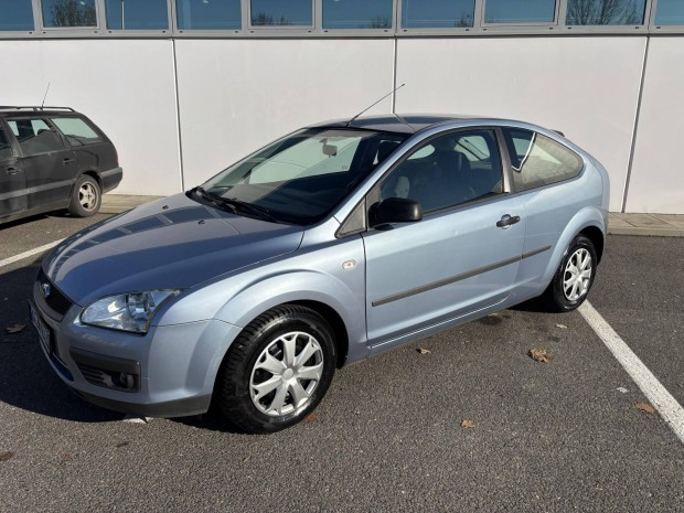 Ford Focus 1.4 Collection valos 140 ezer km