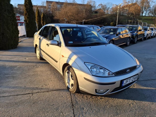 Ford Focus 1.4 Fresh 1 tulaj.friss mszaki