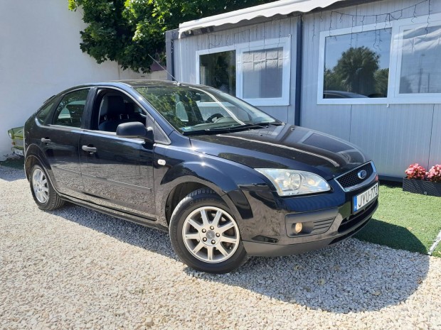 Ford Focus 1.4 Trend tempomat. mo-i!