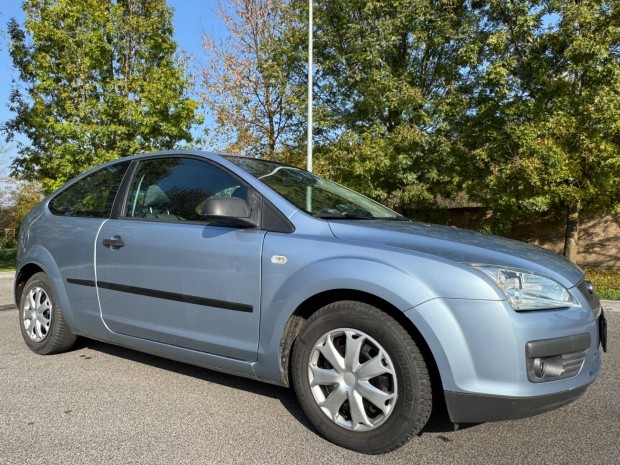 Ford Focus 1.4, friss mszaki, 148 e km