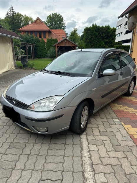 Ford Focus 1.4i Ambiente Friss mszakival!