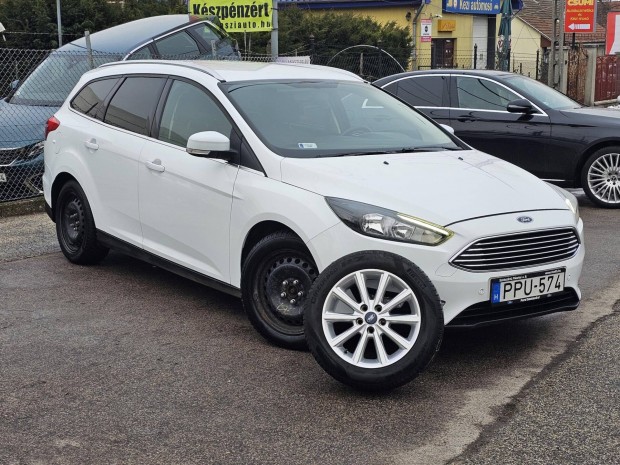 Ford Focus 1.5 Ecoblue Titanium Magyarorsz�gi!...