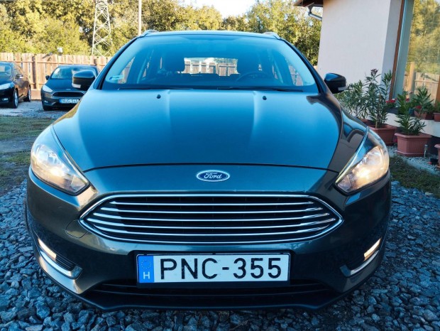 Ford Focus 1.5 Ecoboost Titanium (Automata) MAG...